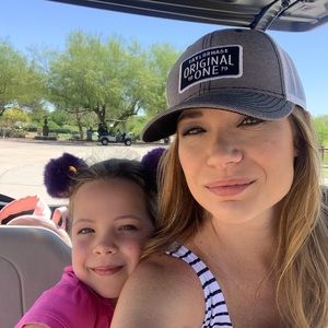 Meet your Posher, Christine